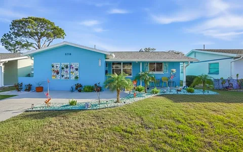 $450,000 | 5718 18th Avenue North, St. Petersburg, FL 33710