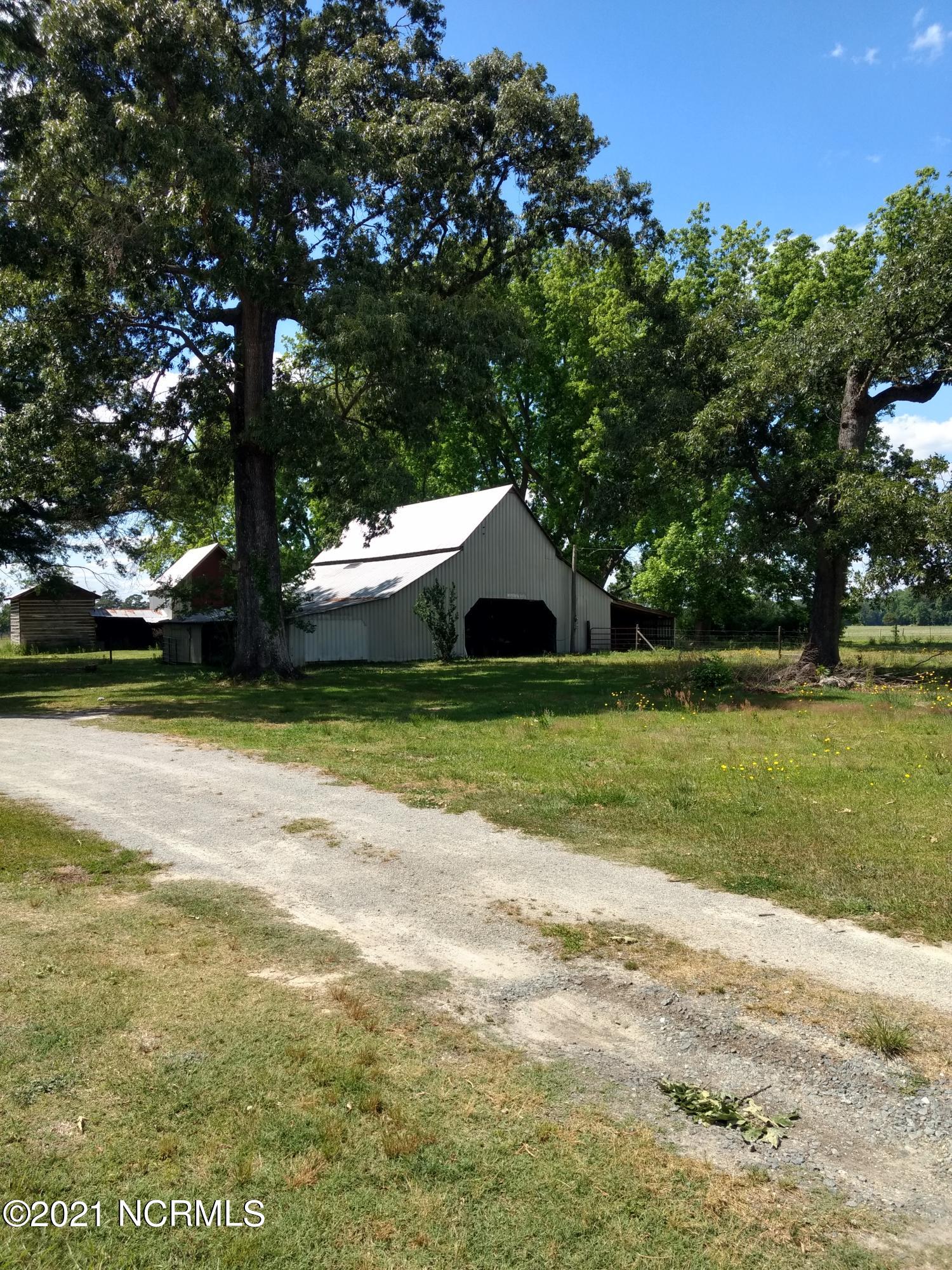 2424 Beulah Road Clinton, NC 28328 - Photo 2 of 2 2424 Beulah Road 1