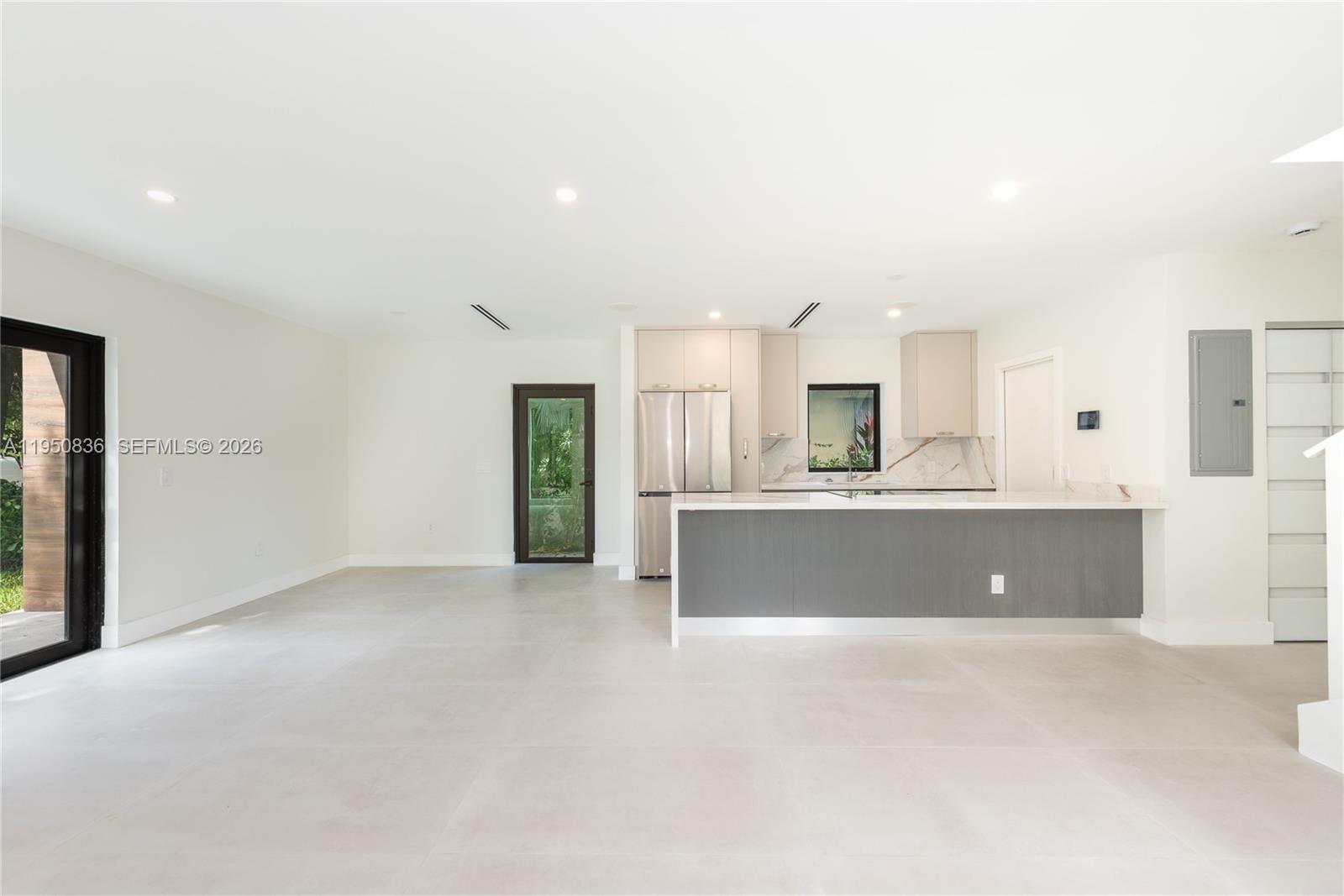 101 Southwest 25th Road Miami, FL 33129 - Photo 12 of 38 Photo 12