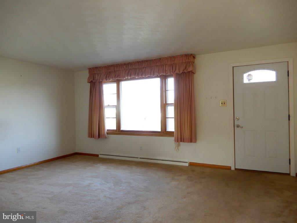 130 Rosedale Drive Manchester, PA 17345 - Photo 18 of 28 Gallery Image 18
