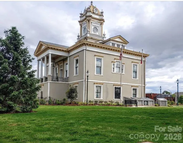 a car parked in front of a building