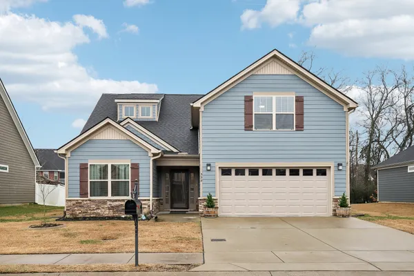 $475,000 | 555 High Echelon Circle, Smyrna, TN 37167