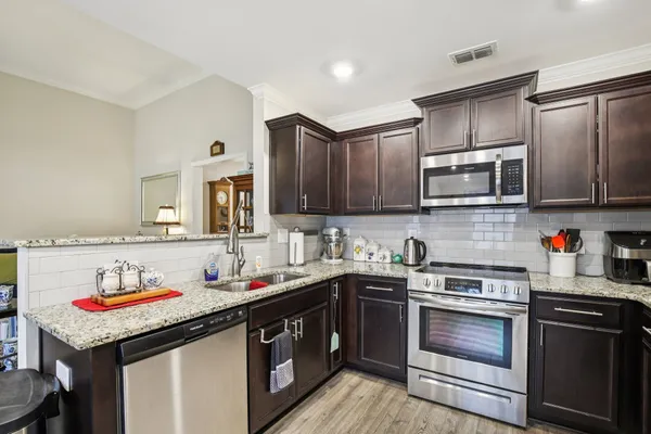 $475,000 | 555 High Echelon Circle, Smyrna, TN 37167