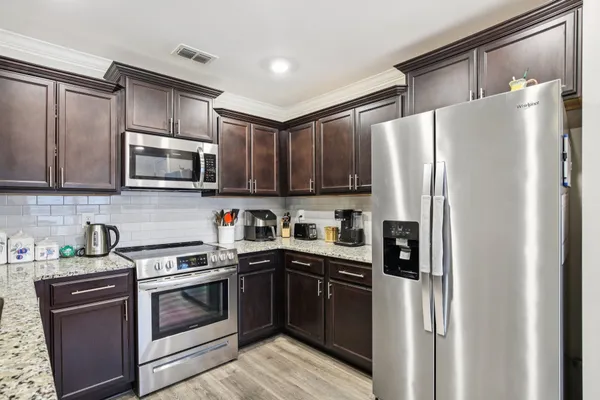 $475,000 | 555 High Echelon Circle, Smyrna, TN 37167