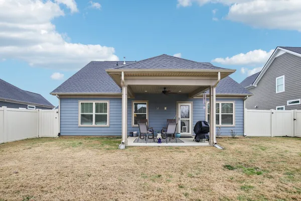 $475,000 | 555 High Echelon Circle, Smyrna, TN 37167