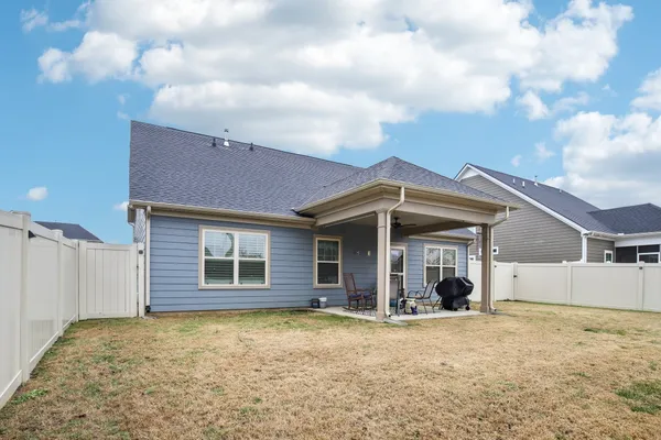 $475,000 | 555 High Echelon Circle, Smyrna, TN 37167