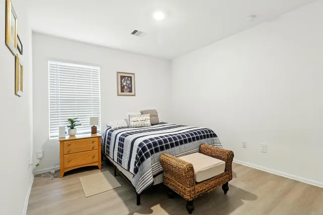 $1,850 | 379 Jewett Meadow Drive, Magnolia, TX 77354