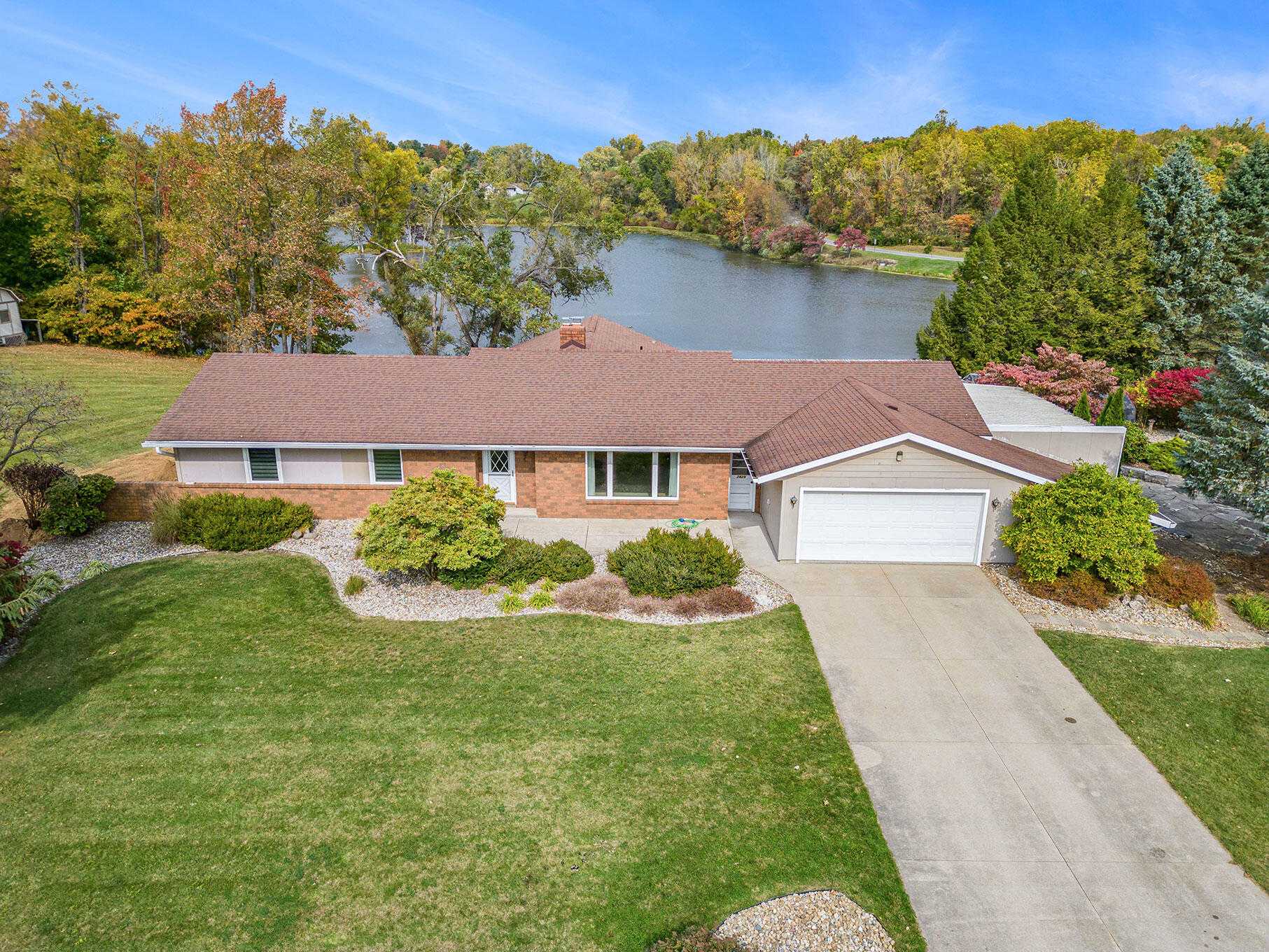 2829 Ridgewood Trail Berrien Springs, MI 49103 - Photo 36 of 47 DJI_0075