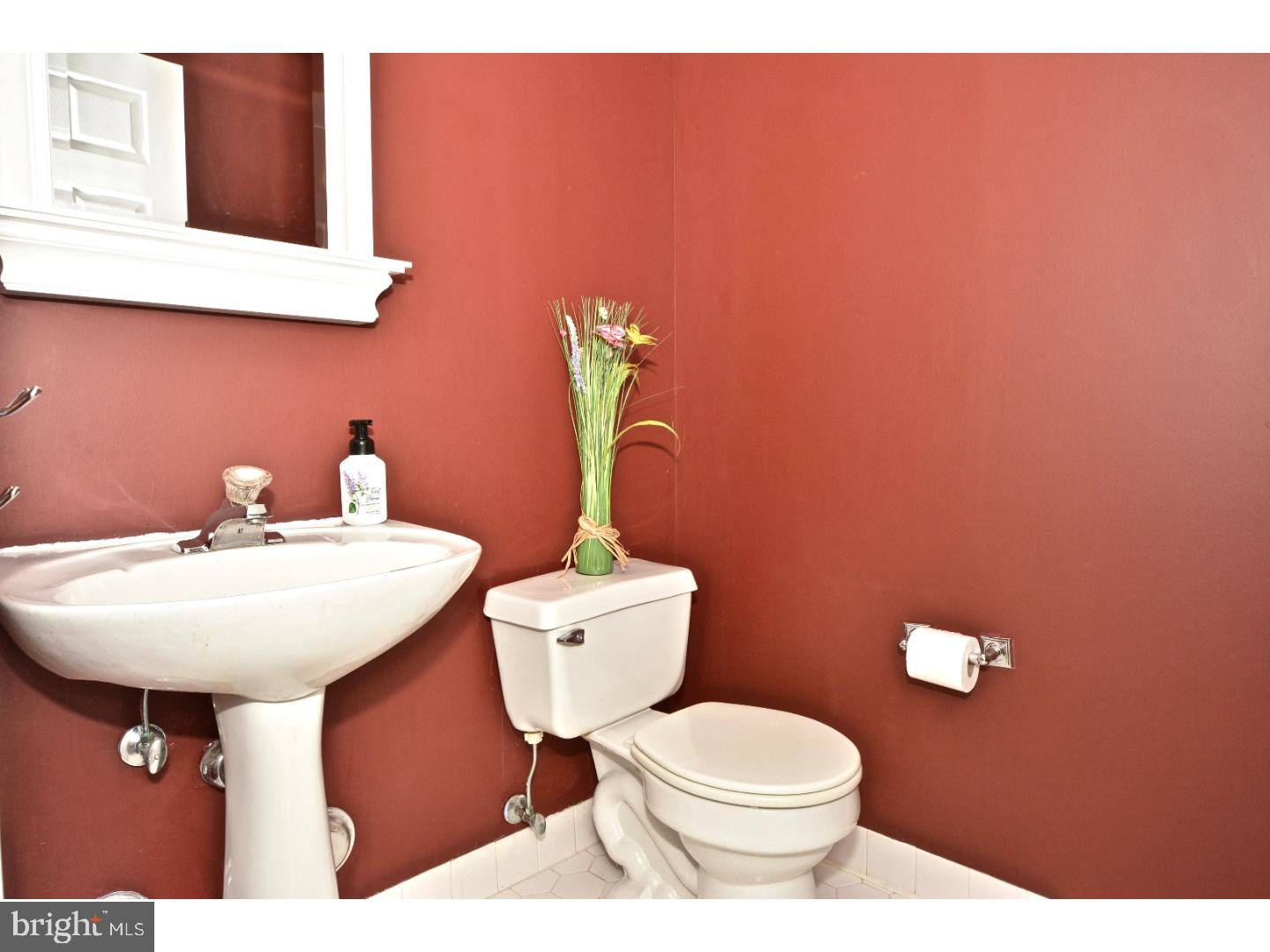 22 Manley Road Pennington, NJ 08534 - Photo 11 of 25 Half Bath