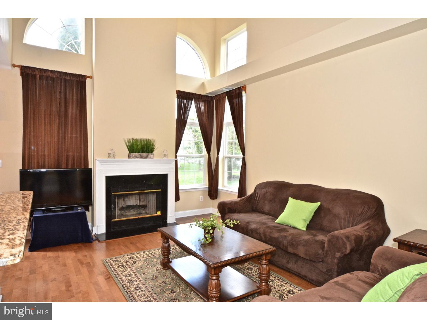 22 Manley Road Pennington, NJ 08534 - Photo 3 of 25 Family Room