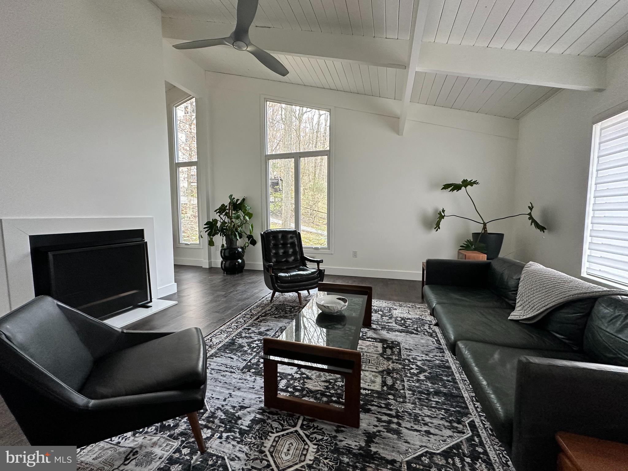 415 Arden Road Conshohocken, PA 19428 - Photo 5 of 28 Gallery Image 5