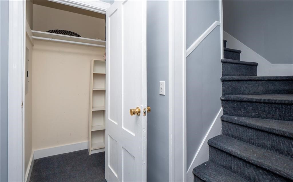 438 Wolcott Avenue, Unit 6 Middletown, RI 02842 - Photo 5 of 20