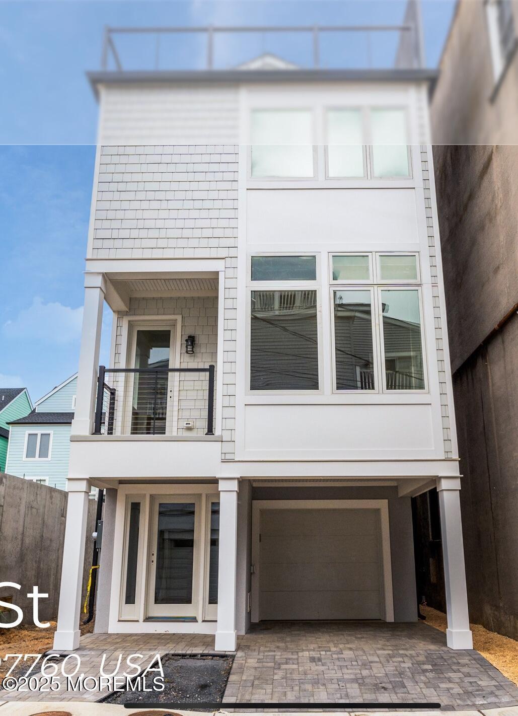 7 South Street Sea Bright, NJ 07760 - Photo 3 of 45 a front view of a house