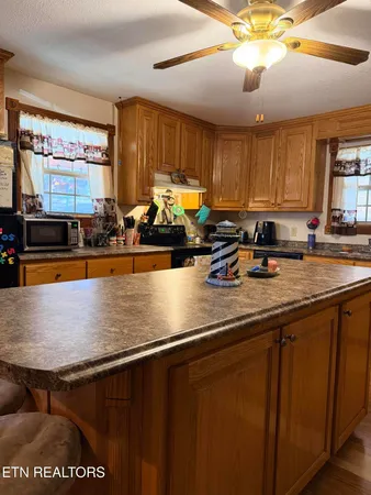 $350,000 | 5050 Scott Highway, Robbins, TN 37852