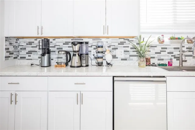 $625,000 | 1074 Berkeley Drive, Kissimmee, FL 34744