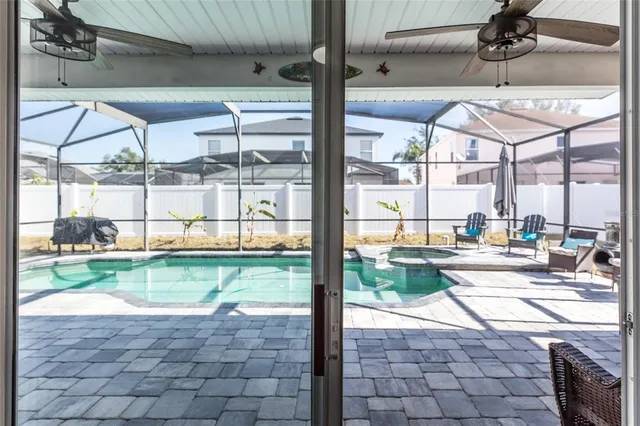 $625,000 | 1074 Berkeley Drive, Kissimmee, FL 34744