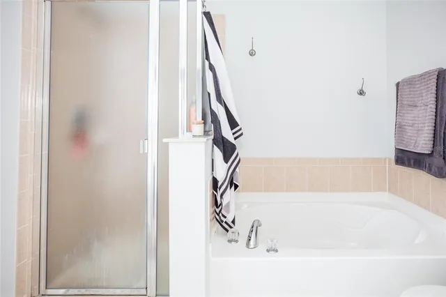 $625,000 | 1074 Berkeley Drive, Kissimmee, FL 34744