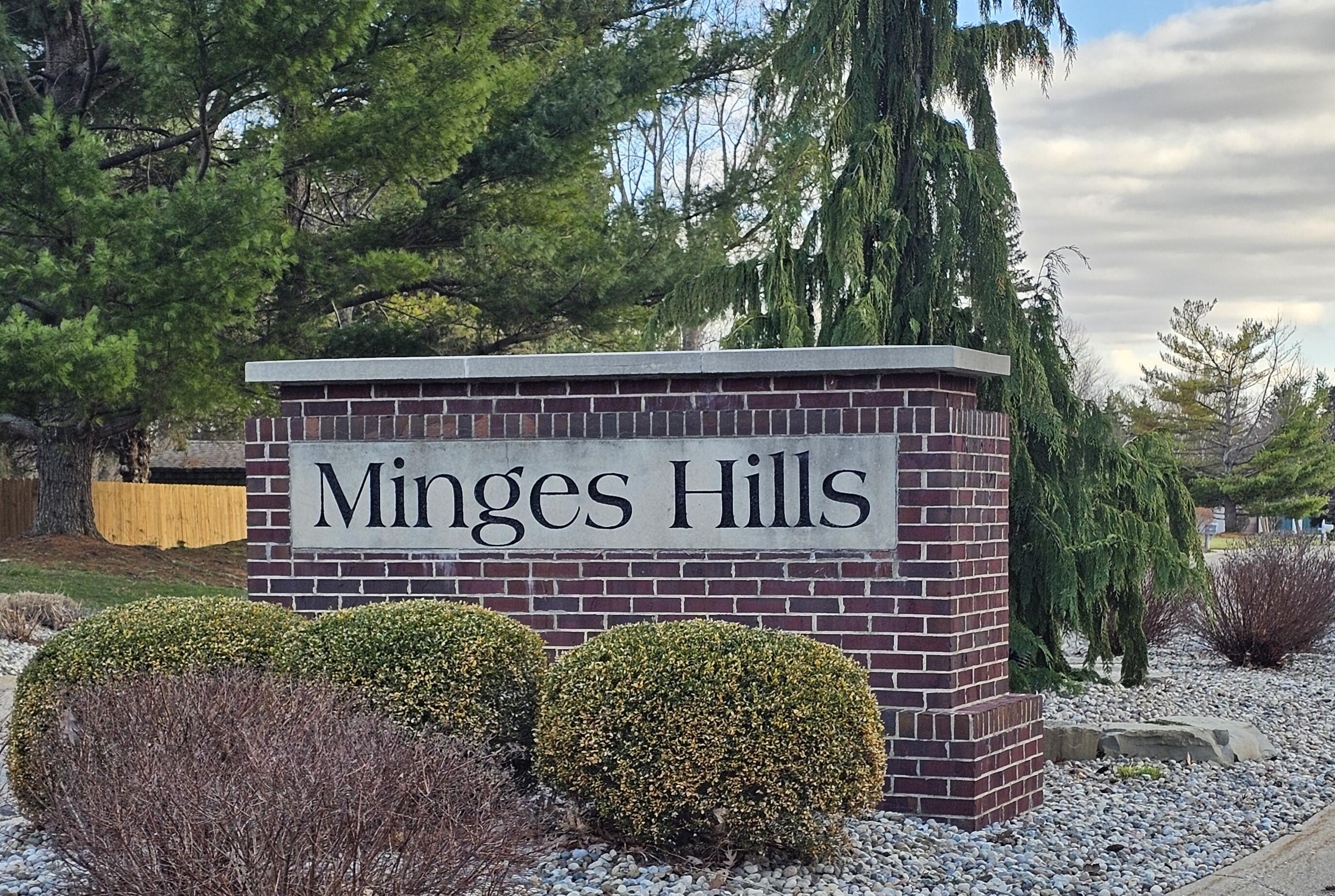 123 Castle Ridge Drive Battle Creek, MI 49015 - Photo 2 of 3 Minges Hills pic