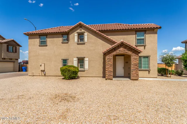 $349,950 | 832 East Agua Fria Lane, Avondale, AZ 85323