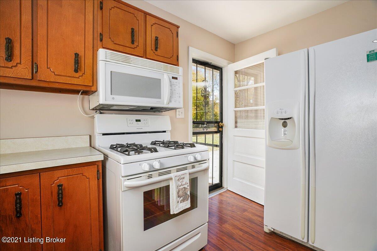 5284 Julia Road Louisville, KY 40258 - Photo 18 of 38 18-5284-18
