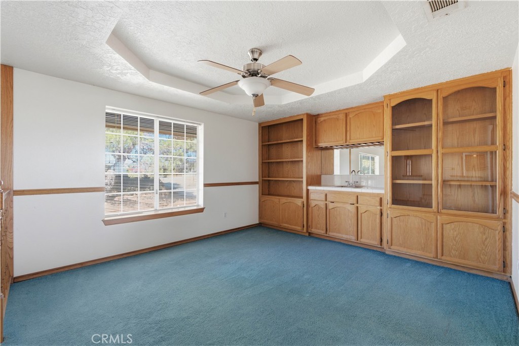 8451 Sky Harbor Road Phelan, CA 92371 - Photo 11 of 47