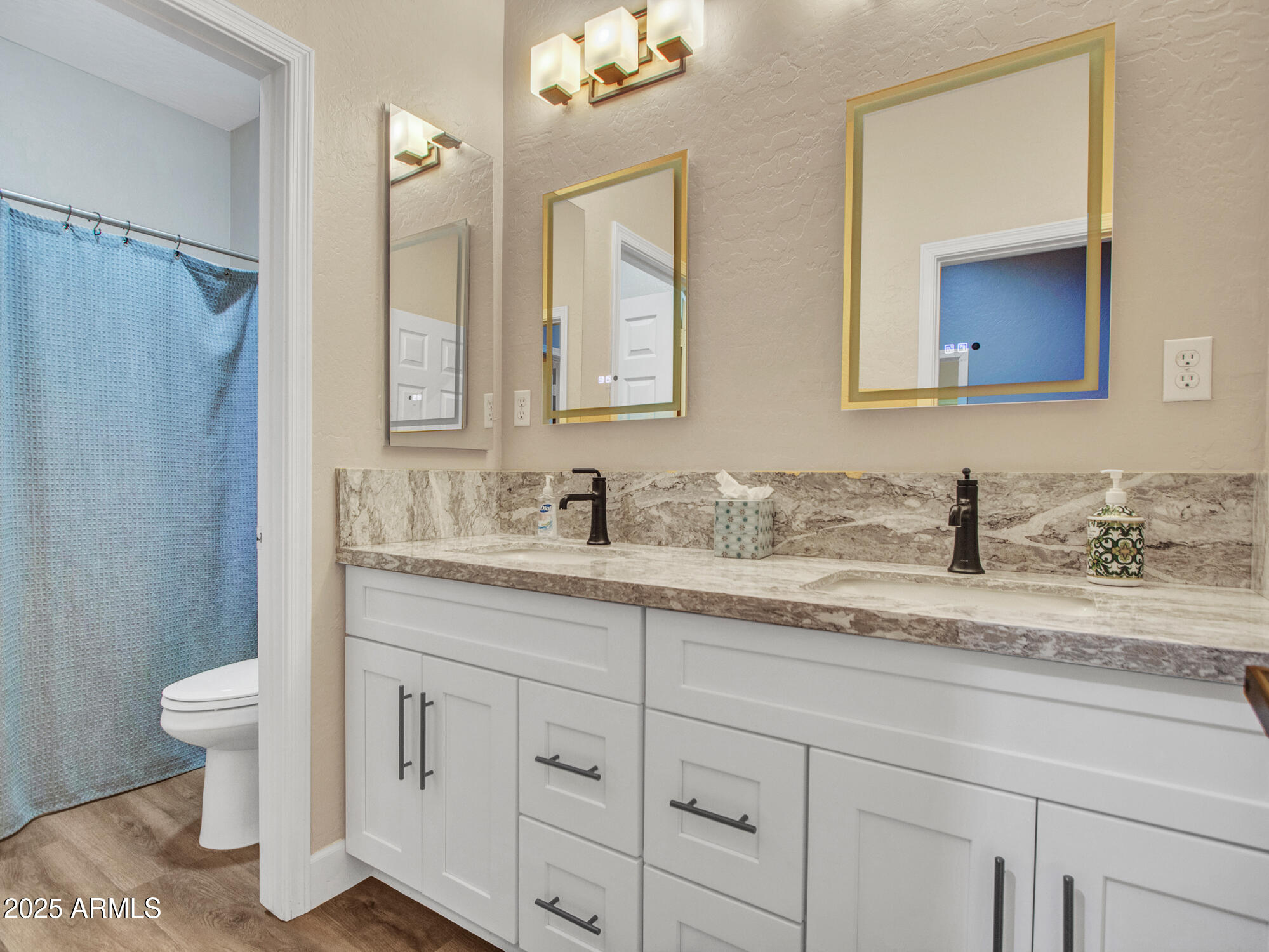 6919 West Rowel Road Peoria, AZ 85383 - Photo 54 of 74 10-Hall-bath-(1)