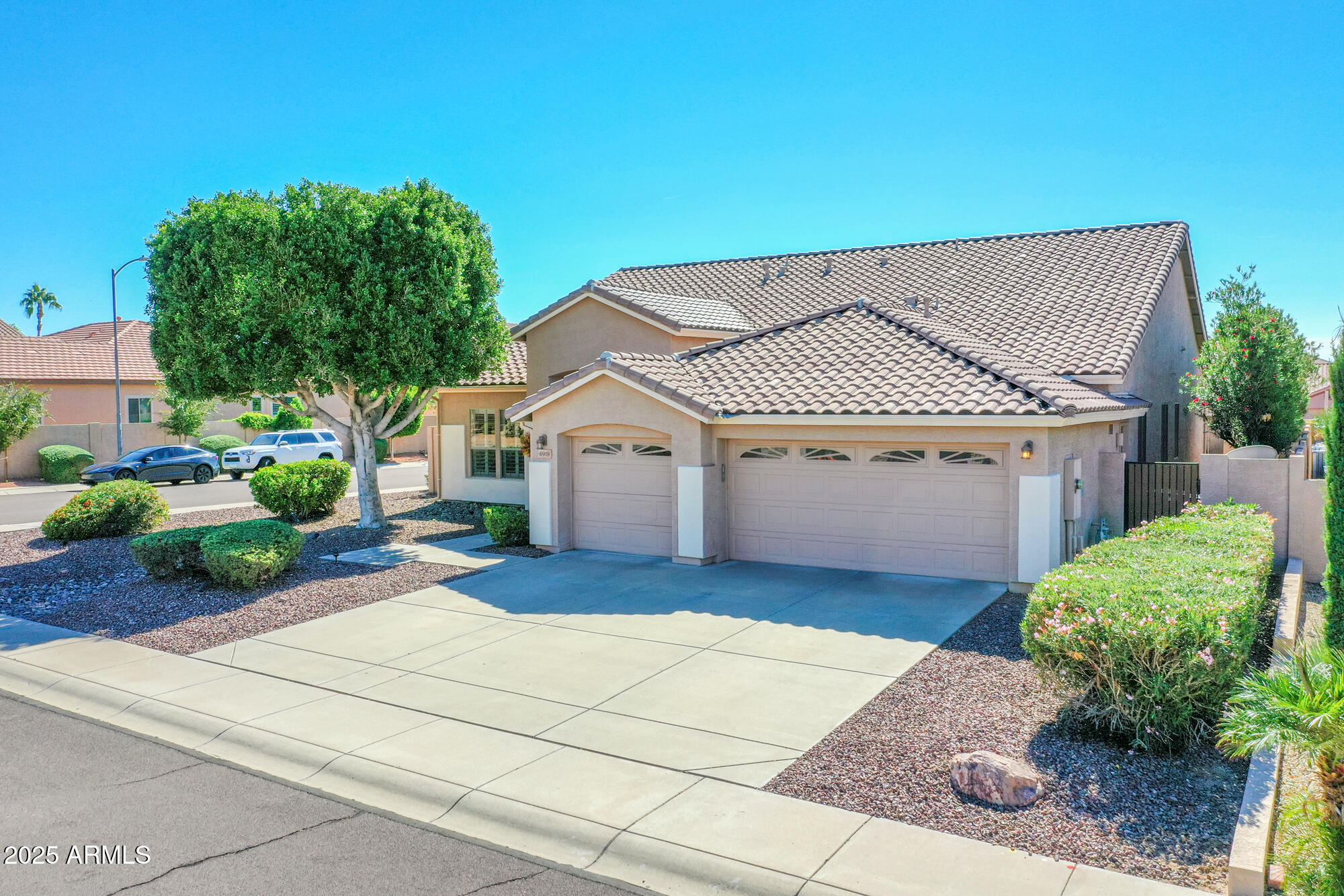 6919 West Rowel Road Peoria, AZ 85383 - Photo 59 of 74 DJI_0529