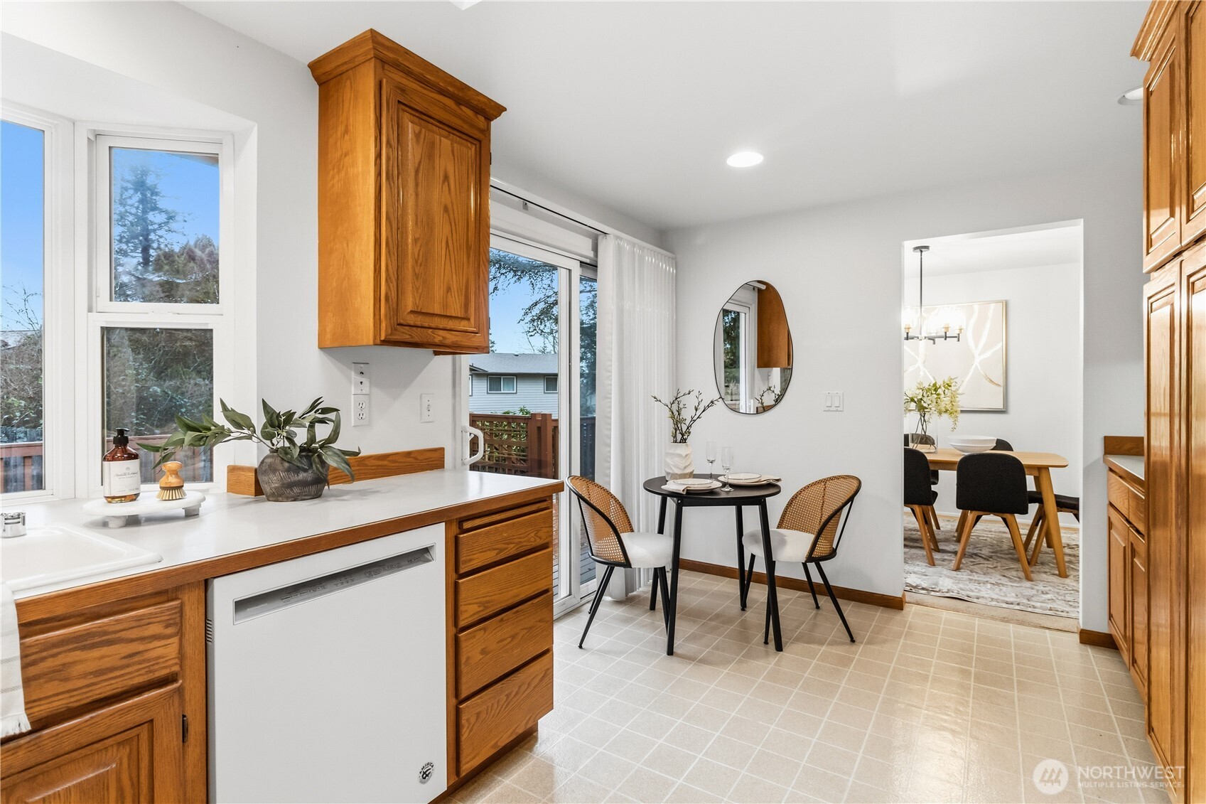 13054 Southeast 161st Street Renton, WA 98058 - Photo 11 of 32