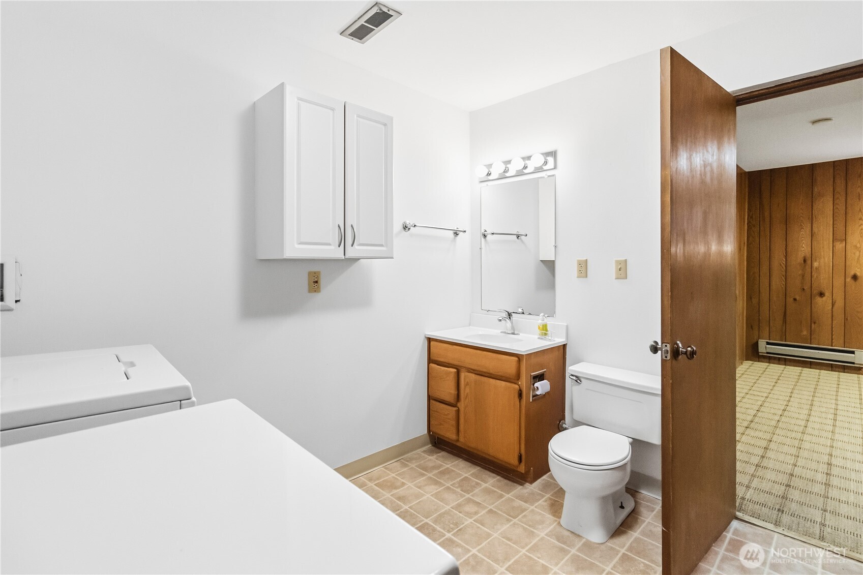 13054 Southeast 161st Street Renton, WA 98058 - Photo 24 of 32