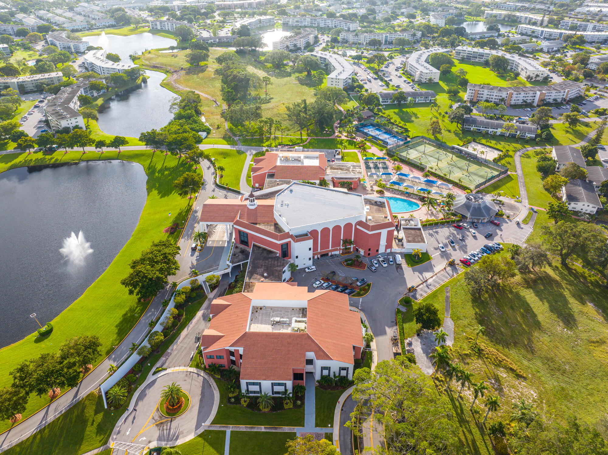 269 Durham East, Unit G Deerfield Beach, FL 33442 - Photo 43 of 45 DJI_20231121070034_0145_D-Edit