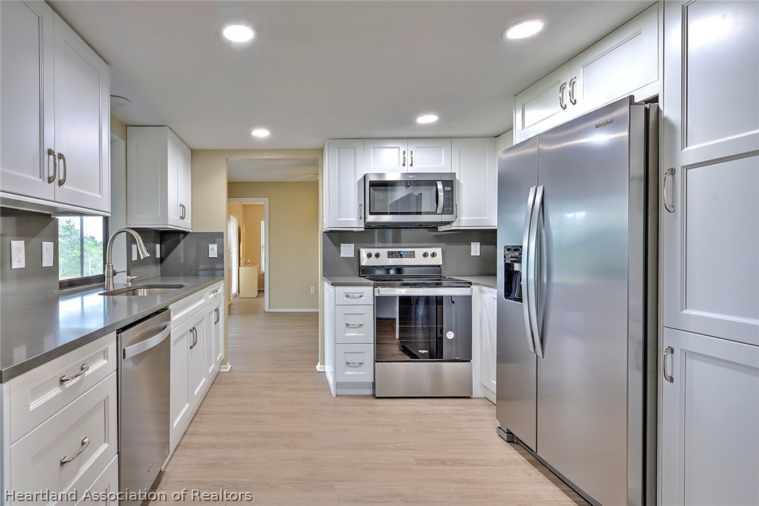 2402 West Matte Road Avon Park, FL 33825 - Photo 16 of 33 Gallery Image 16