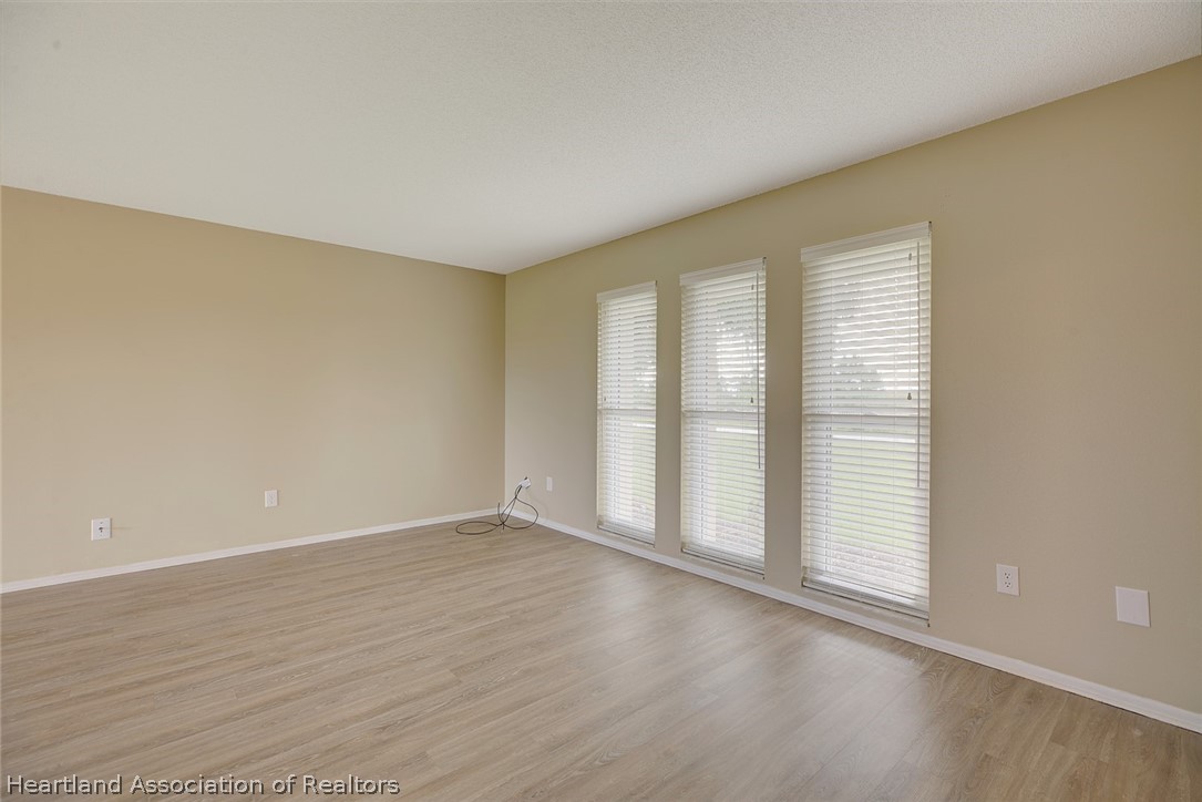 2402 West Matte Road Avon Park, FL 33825 - Photo 5 of 33 Gallery Image 5