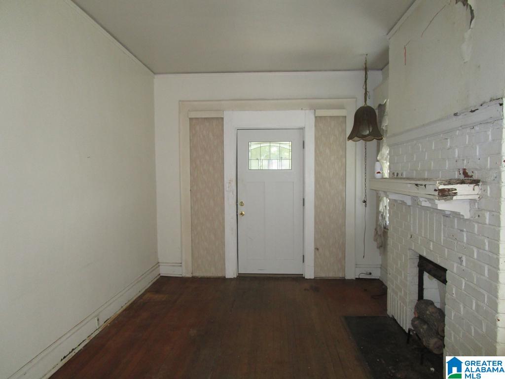 4116 Debardeleben Avenue Fairfield, AL 35064 - Photo 5 of 24