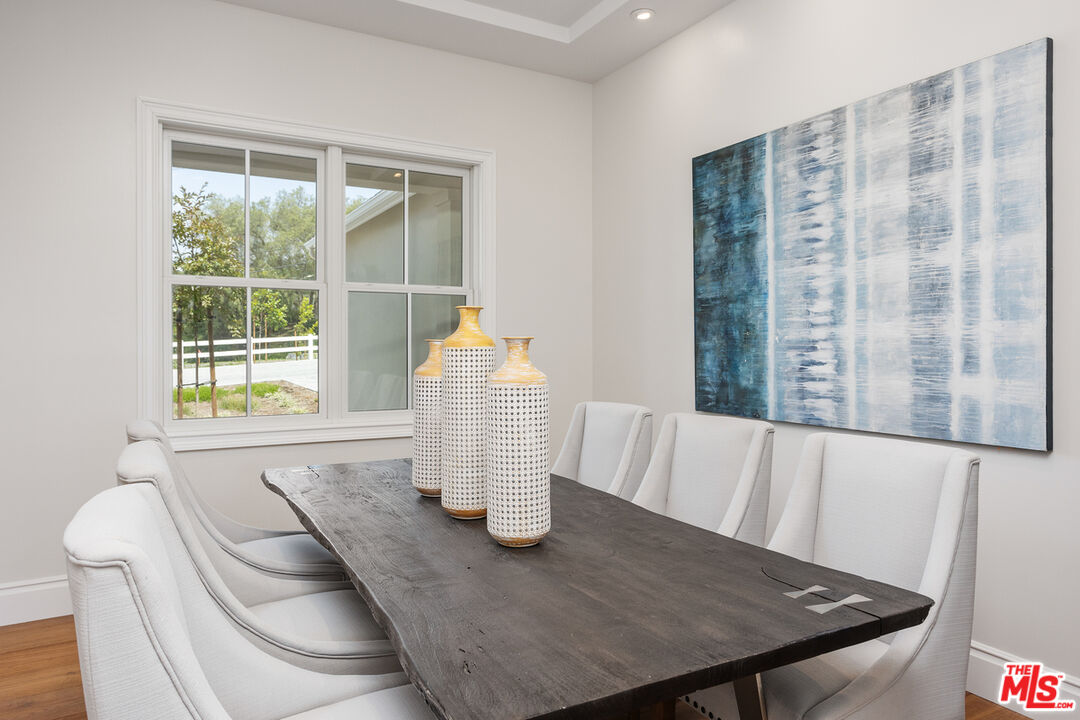 2535 Ivy Road Oceanside, CA 92054 - Photo 11 of 40