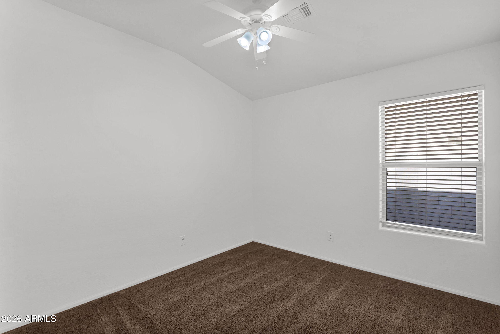 2730 East Dry Wood Road Phoenix, AZ 85024 - Photo 18 of 33 5-web-or-mls-P1592863
