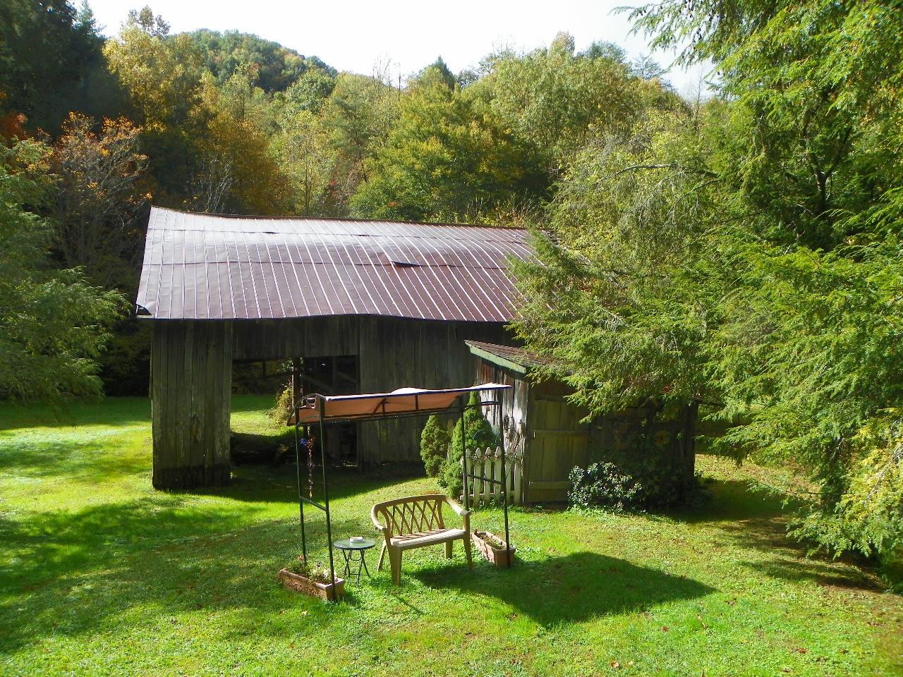 5050-5046 Jones Cove Road Cosby, TN 37722 - Photo 28 of 36 101_7200