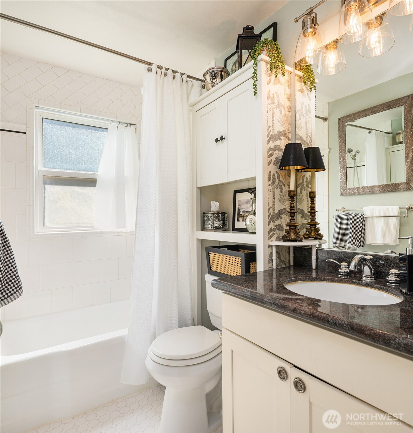 4409 Southwest Dawson Street Seattle, WA 98136 - Photo 19 of 37