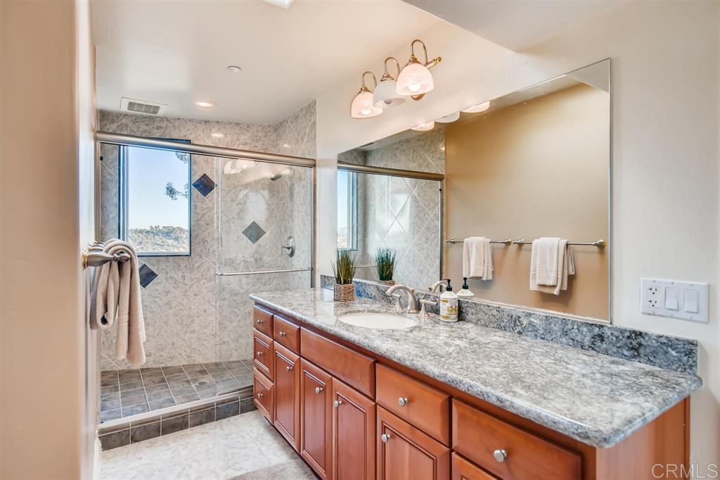 142 Hummingbird Hill Encinitas, CA 92024 - Photo 14 of 25