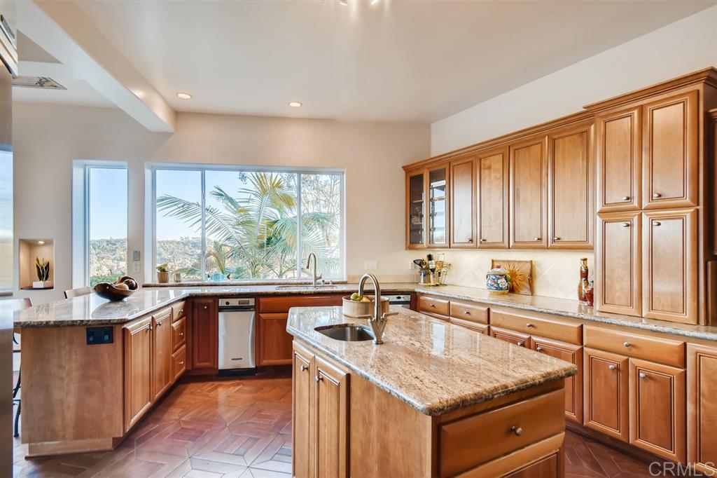 142 Hummingbird Hill Encinitas, CA 92024 - Photo 16 of 25