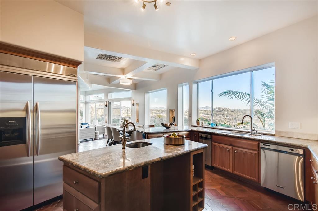 142 Hummingbird Hill Encinitas, CA 92024 - Photo 5 of 25