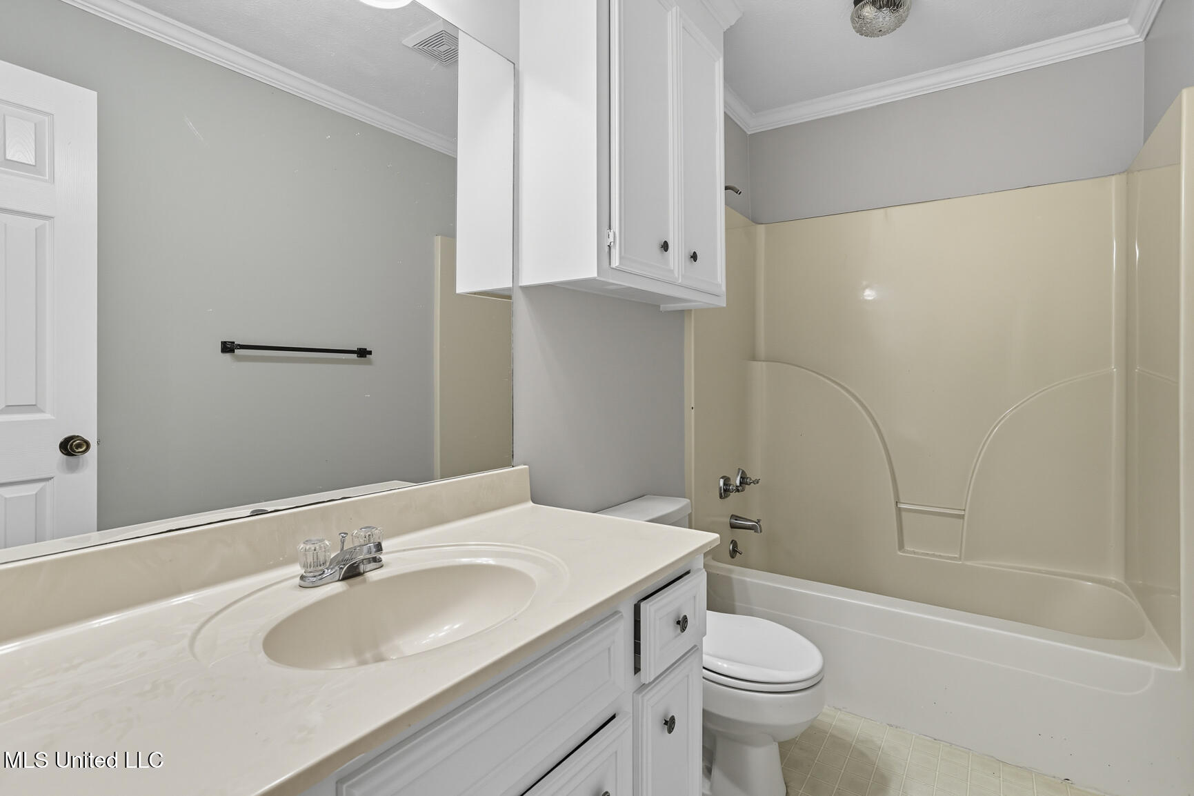 602 Ridge Park Lane Raymond, MS 39154 - Photo 18 of 19 602 Ridge Park Ln-25