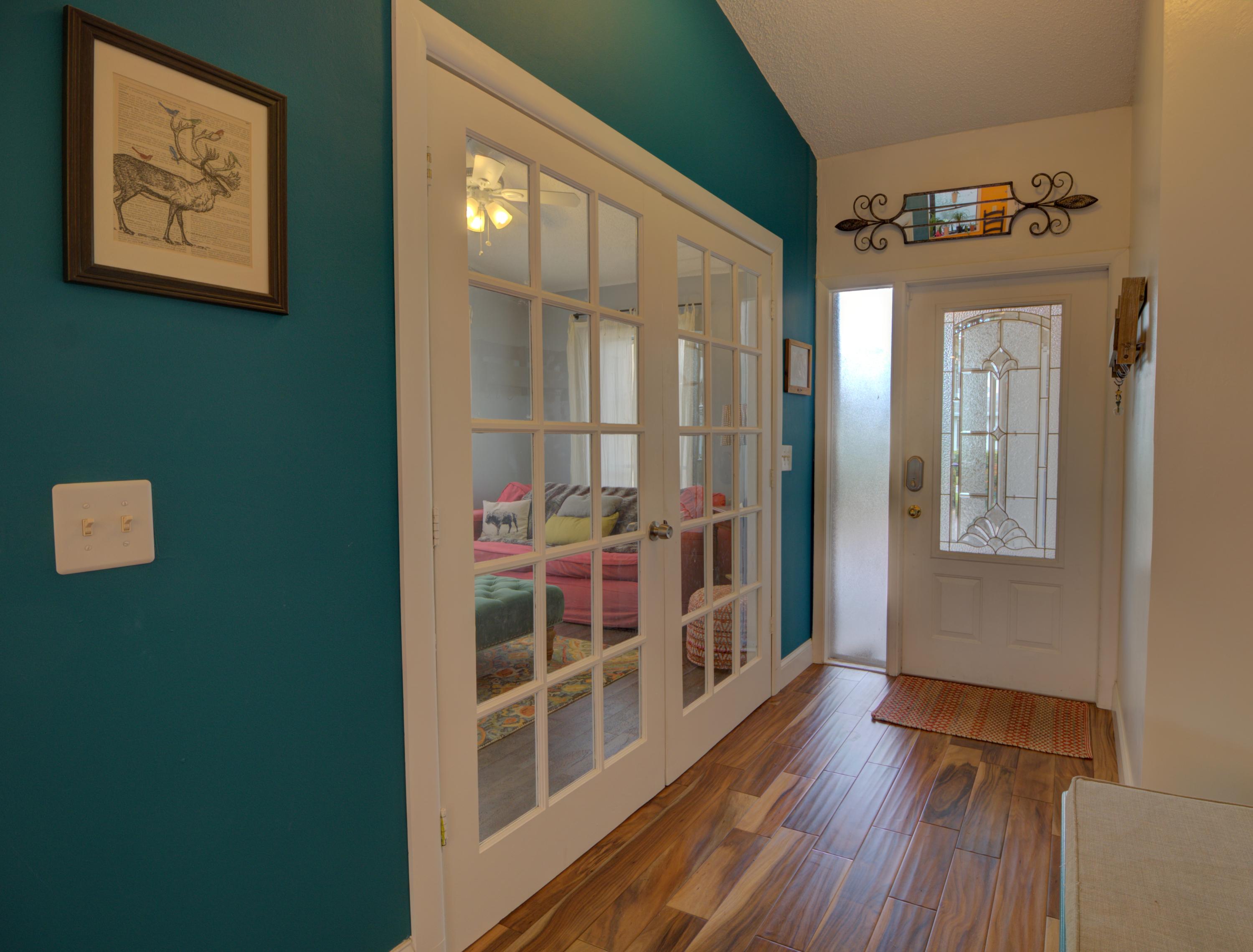 8570 Brody Way Boca Raton, FL 33433 - Photo 2 of 23 foyer