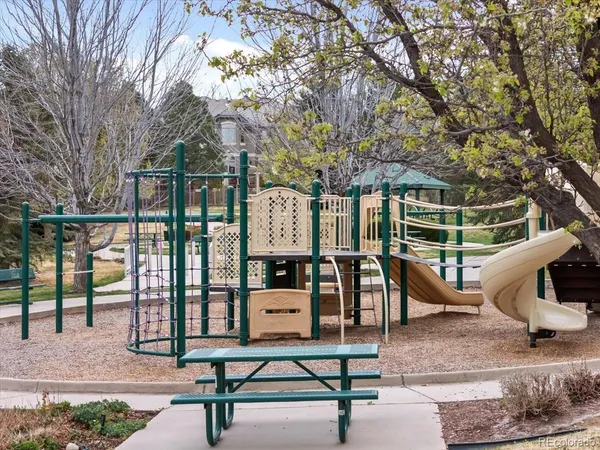 $349,500 | 22655 East Ontario Drive, Unit 203, Aurora, CO 80016