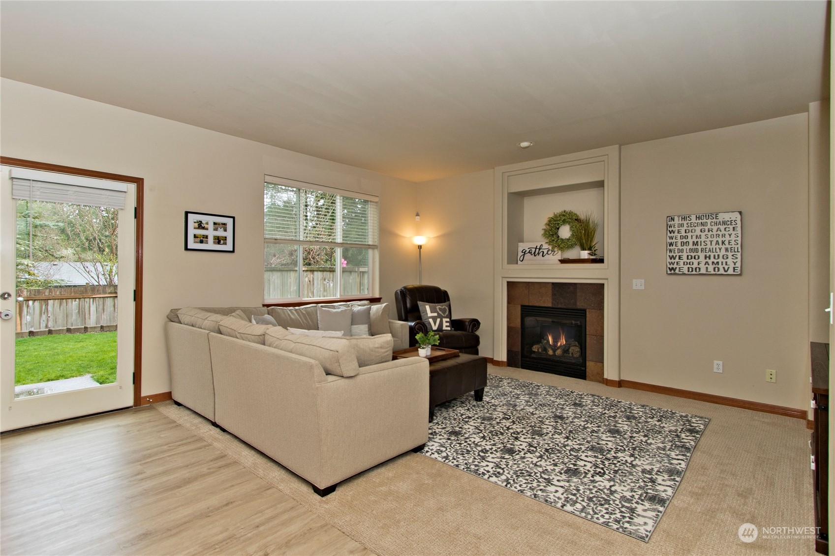 17825 20th Avenue Southeast Bothell, WA 98012 - Photo 3 of 24 Gallery Image 3