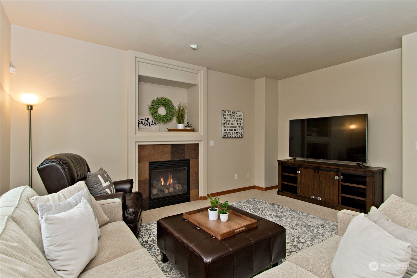 17825 20th Avenue Southeast Bothell, WA 98012 - Photo 4 of 24 Gallery Image 4