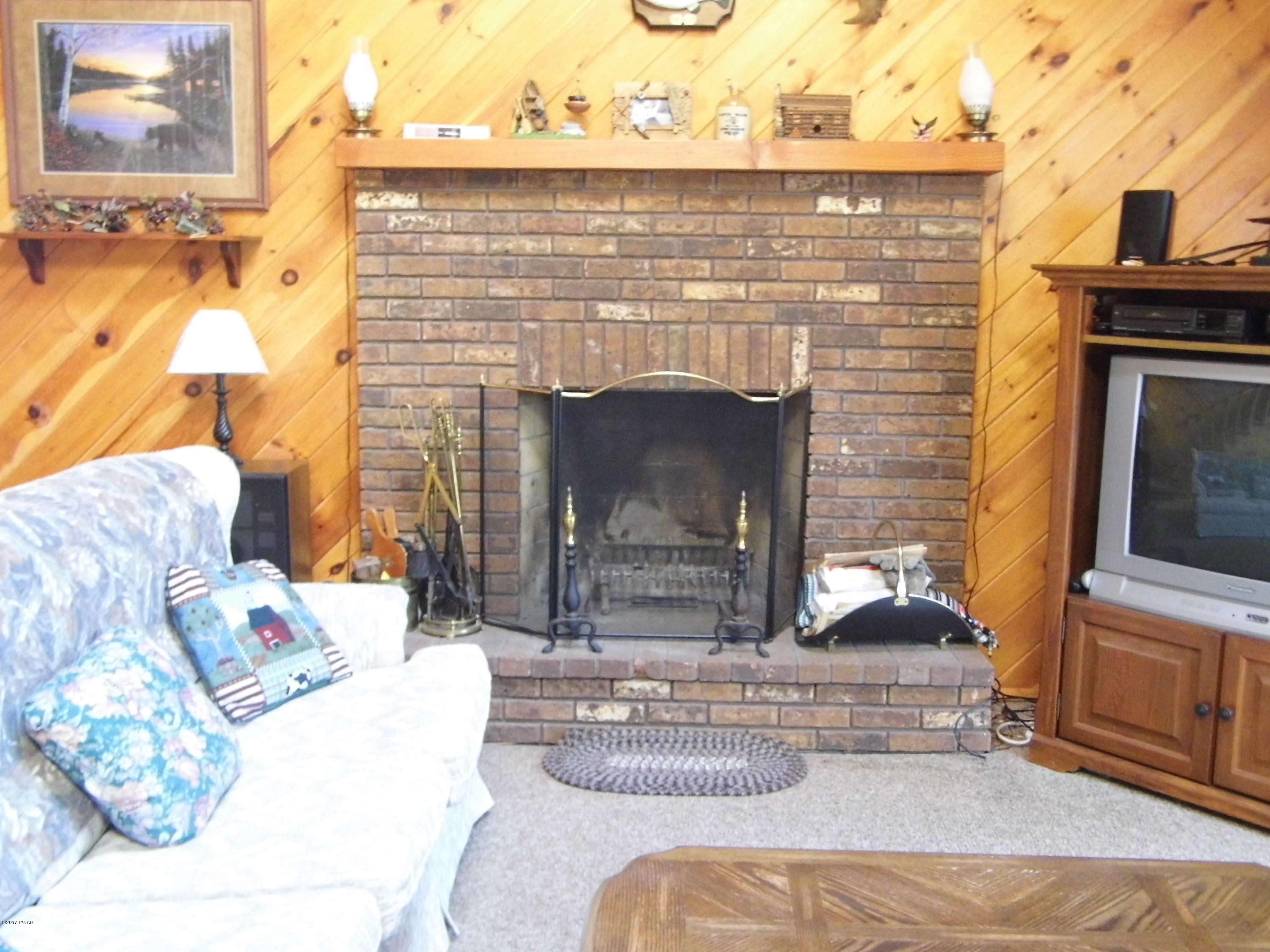 2340 Brookfield Road Lake Ariel, PA 18436 - Photo 9 of 37