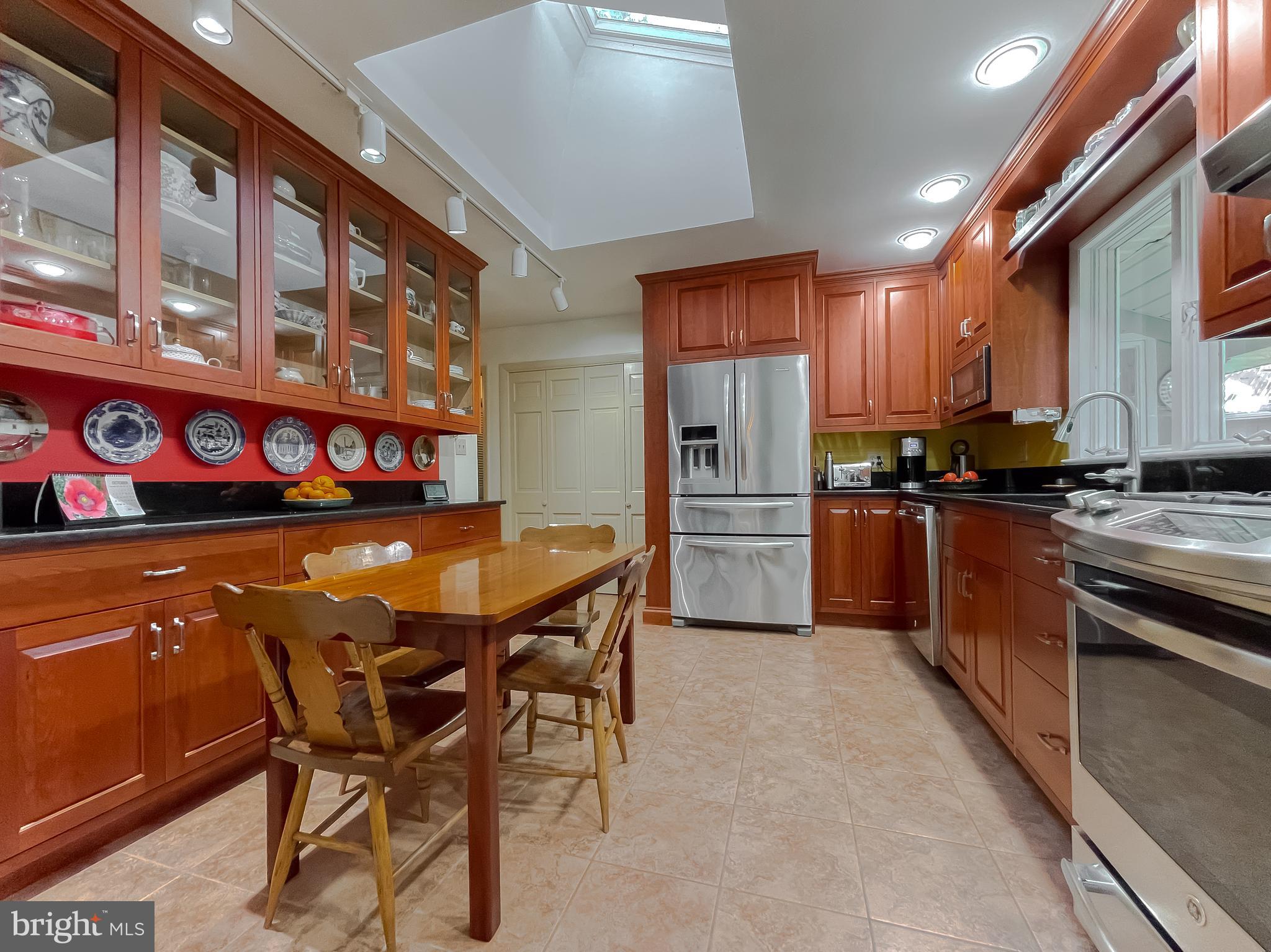 18061 Shipping Point Road Lexington Park, MD 20653 - Photo 15 of 73 Kitchen