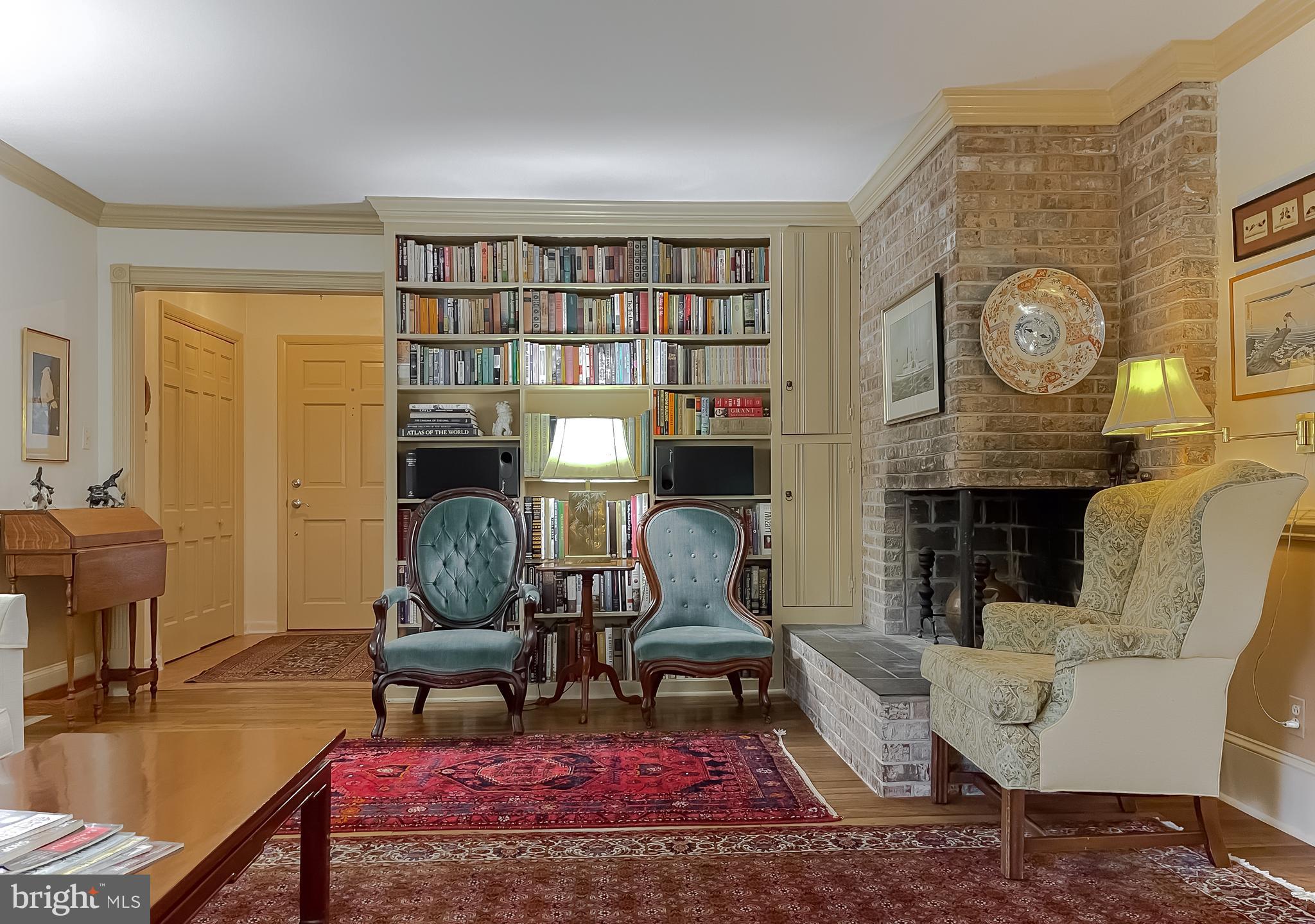 18061 Shipping Point Road Lexington Park, MD 20653 - Photo 6 of 73 Built-In Bookcases
