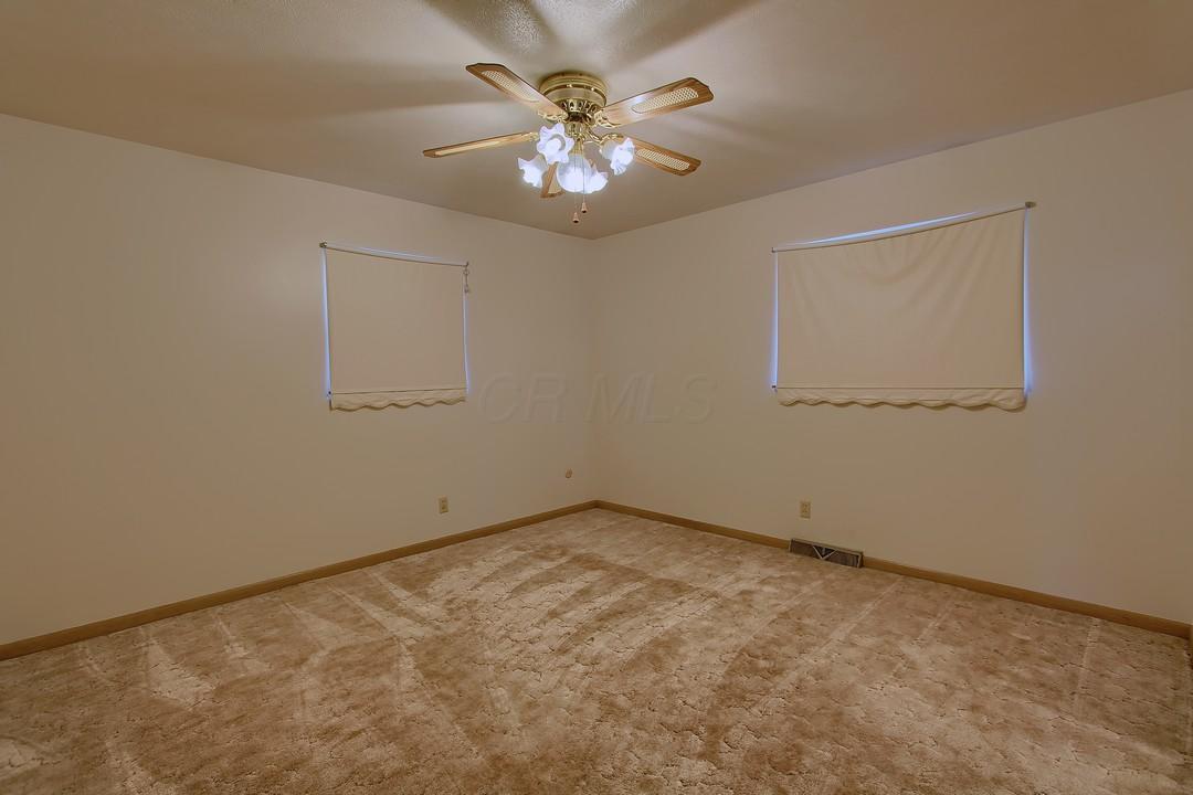 752 Ross Road Columbus, OH 43213 - Photo 26 of 31