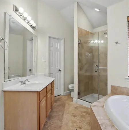 $2,250 | 4905 Canberra Lane, Arlington, TX 76017